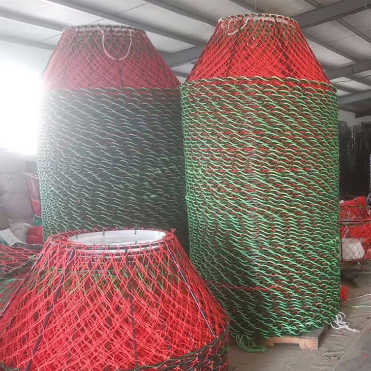 commercial-king-crab-traps-warehouse.jpg